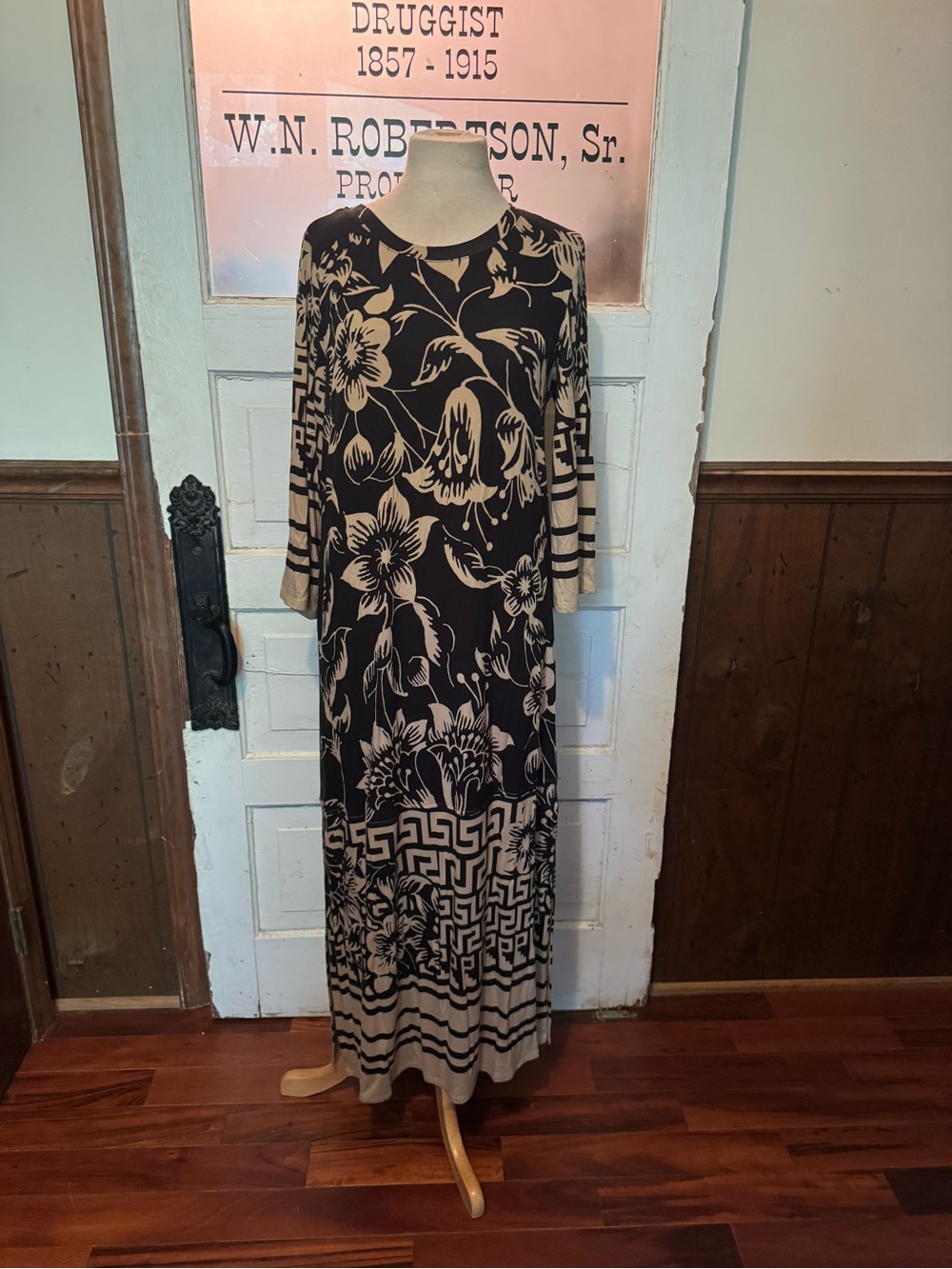 Soft Surroundings Black and Cream Floral Maxi Dress Super Soft Boho